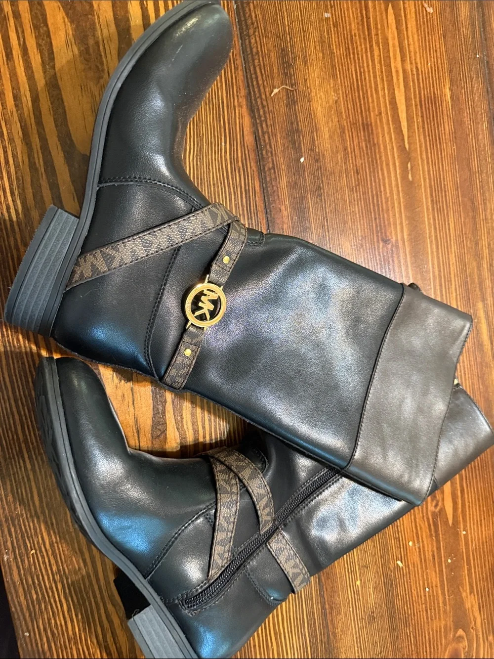 Michael Kors Black Leather Ankle Boots with Brown Signature Straps